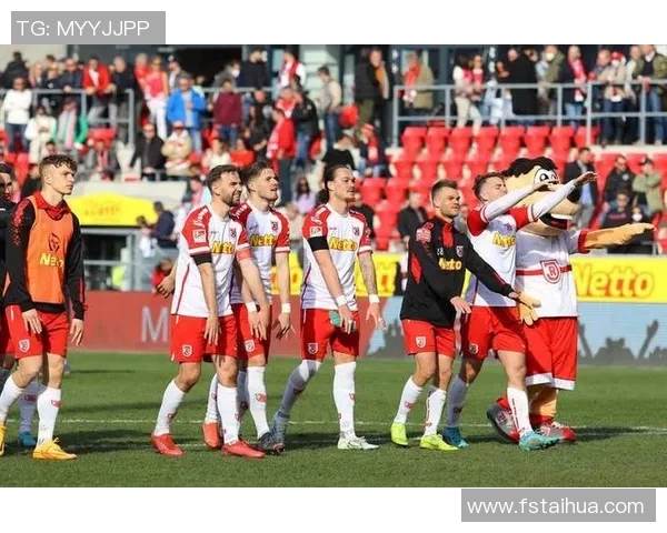 奥仓与雷根斯堡精彩对决谁能在这场较量中脱颖而出 奥仓与雷根斯堡精彩对决谁能在这场较量中脱颖而出